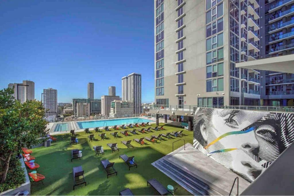 Vibrant Studio Downtown Miami Apartment Exterior photo
