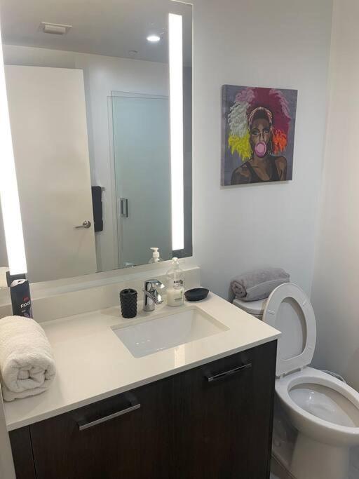 Vibrant Studio Downtown Miami Apartment Exterior photo